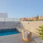 El Duque Modern With Pool * 阿德耶