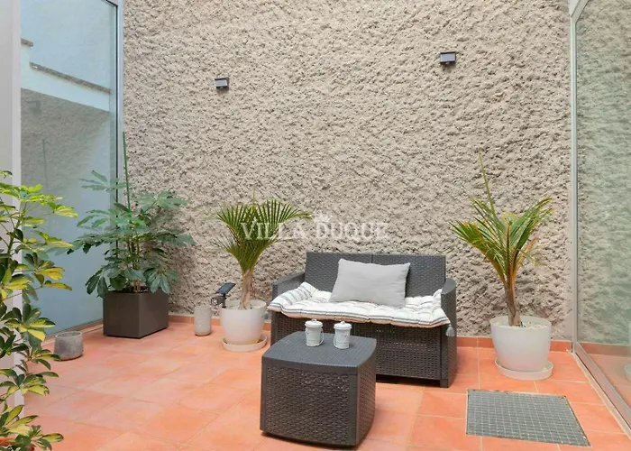 El Duque Modern With Pool ヴィラ