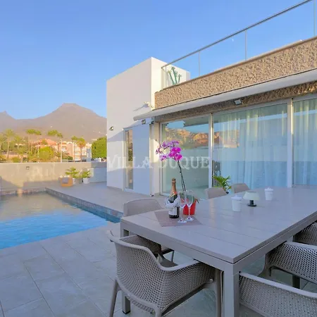 El Duque Modern With Pool Villa *