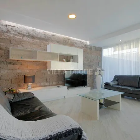 El Duque Modern With Pool
