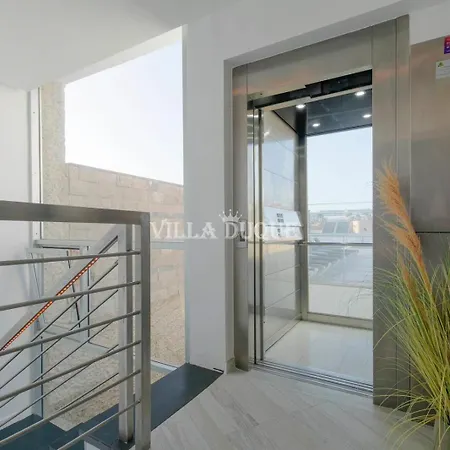 빌라 El Duque Modern With Pool